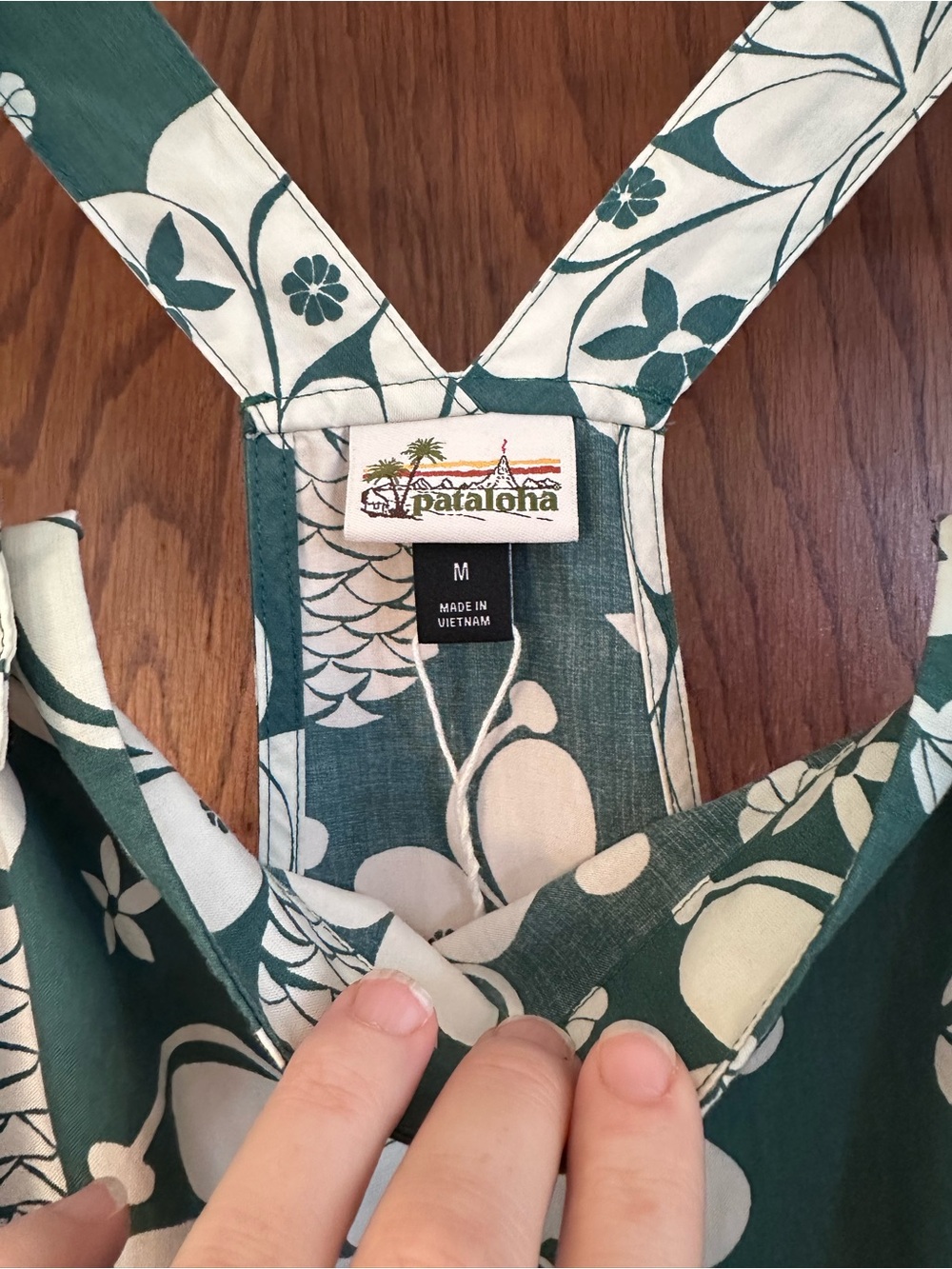 Patagonia Pataloha Romper Tropical Floral Print Green & Cream Size Medium - Picture 5 of 8